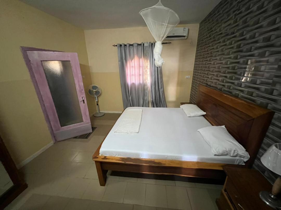 Chez Mimi Otel Toubab Dialaw Dış mekan fotoğraf